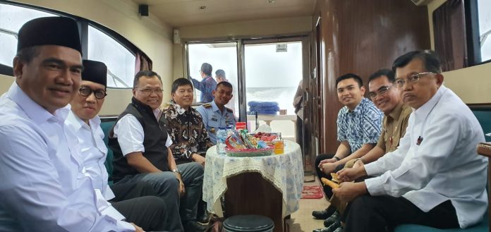 Ketum KKSS Dampingi JK ke Tanjung Selor dan Tarakan untuk Resmikan DMI dan PMI