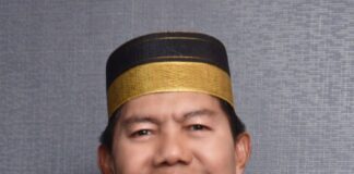 Ketua Umum KKSS Muchlis Patahna.
